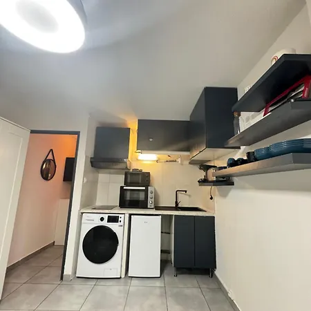 Dans Avec Piscine Et Tennis * Fréjus