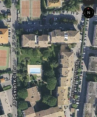 Dans Avec Piscine Et Tennis Lejlighed *